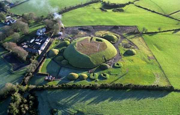 Aerial view of Knowth