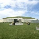 Thumbnail of http://Newgrange%20mound%20from%20the%20road